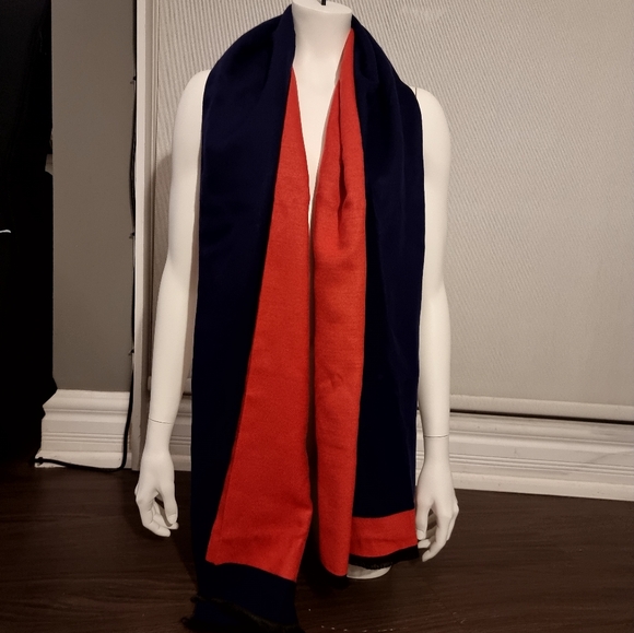 Scarf - Picture 2 of 2